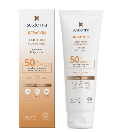 Сонцезахисний флюїд для тіла Sesderma Repaskin Light Fluid Body Sunscreen SPF 50, 200 мл