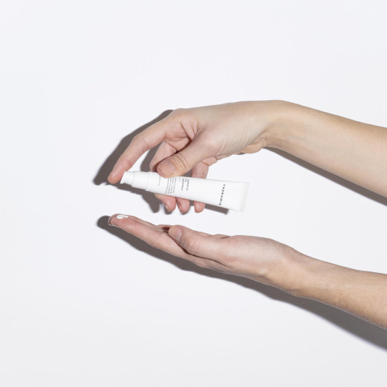 Средство против старения кожи вокруг глаз THERAMID ADVANCED EYE TREATMENT 15ml