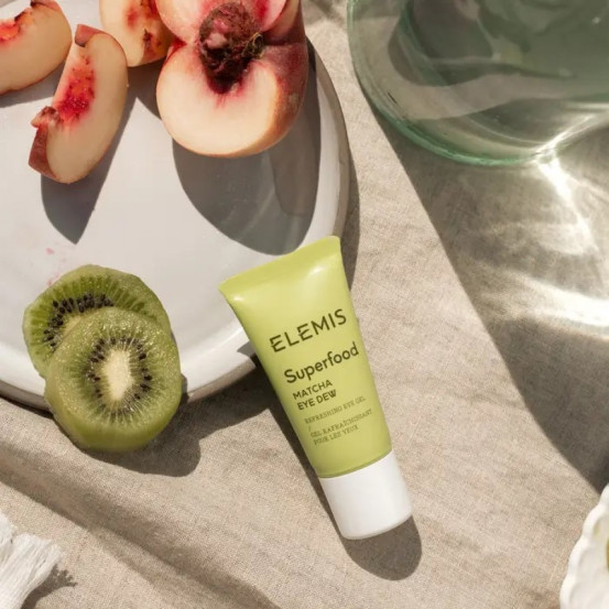 Охлаждающий гель Суперфуд Матча для кожи вокруг глаз ELEMIS Superfood Matcha Eye Dew, 15 мл