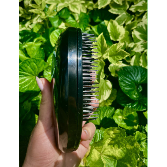 Кератинова щітка для волосся “Легке розчісування” The Cosmetic Republic Keratin Brush