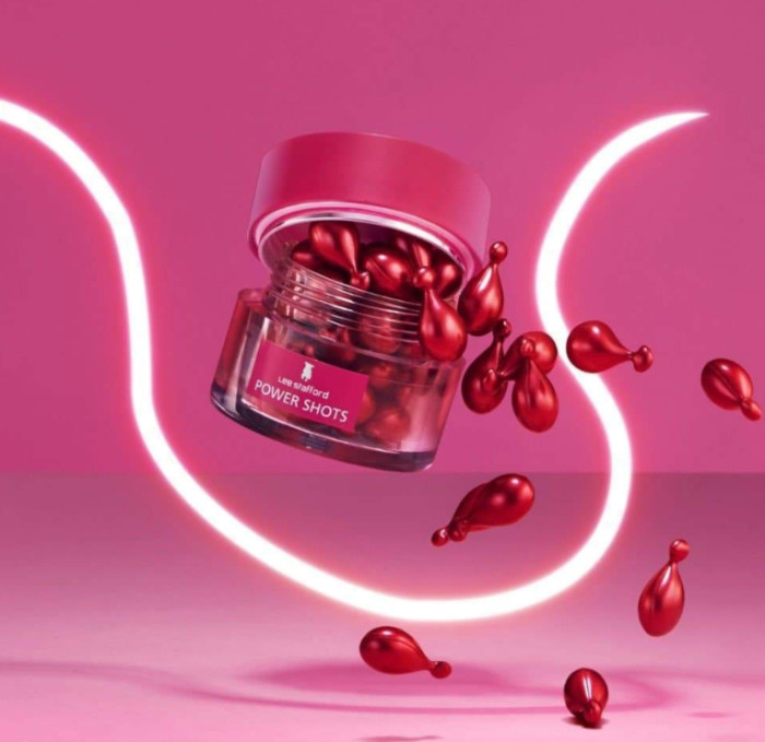 Капсули для інтенсивного лікування пошкодженого волосся Lee Stafford Hair Apology Power Shots, 15х1.25 мл