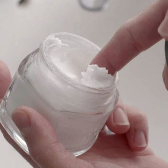 Крем для чутливої шкіри перед голінням з екстрактом зеленого чаю та вівса Proraso Preshave Sensitiv, 150 мл