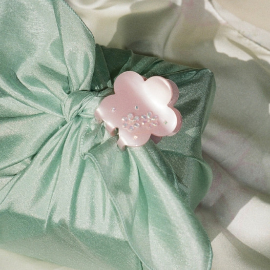 Заколка для волос Emi Jay Midi Blossom Clip in Rose Milk